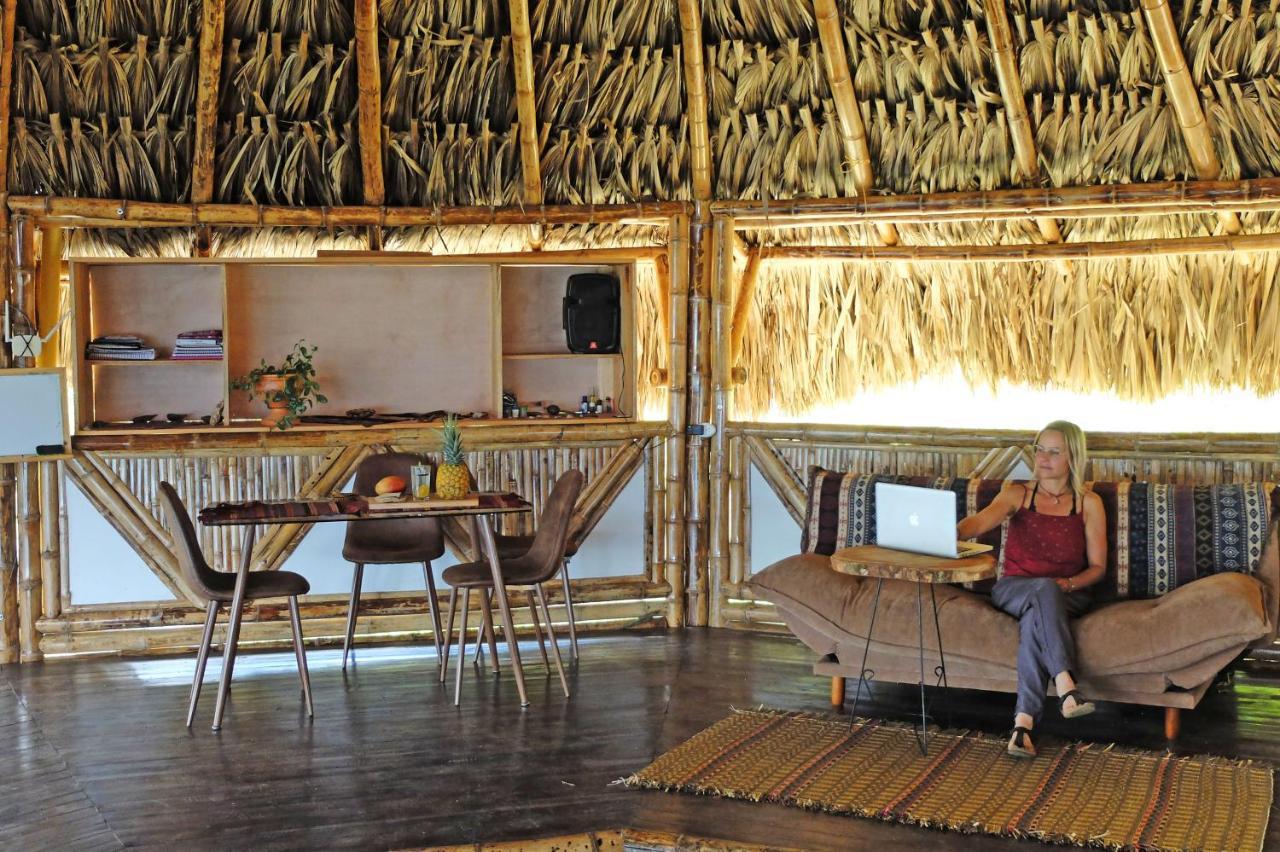 Ecohotel Soplo Del Tambo Cocorná Exteriör bild
